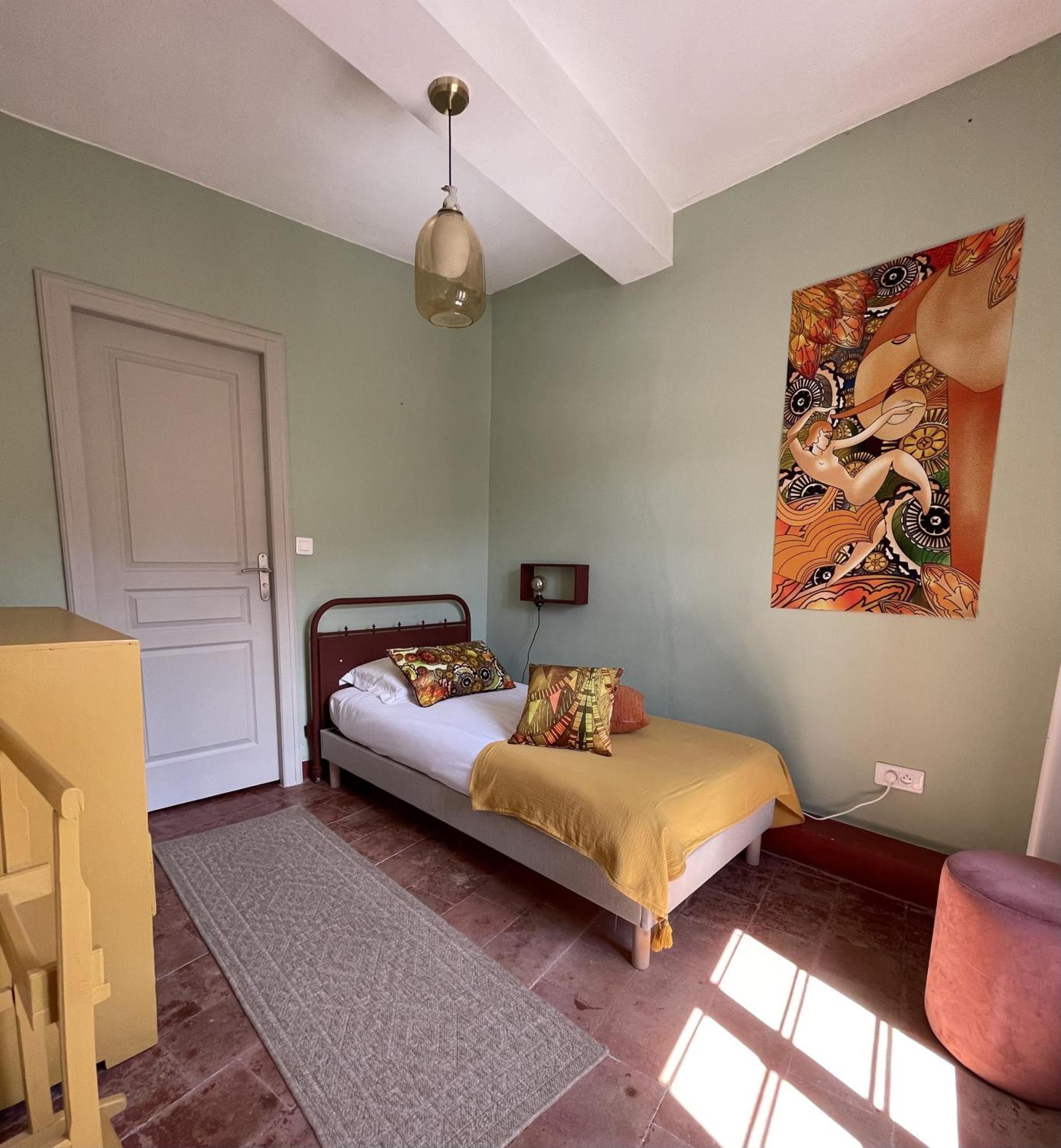 L'Oiseau Bleu Suite Merle Bleu Roubia ภายนอก รูปภาพ